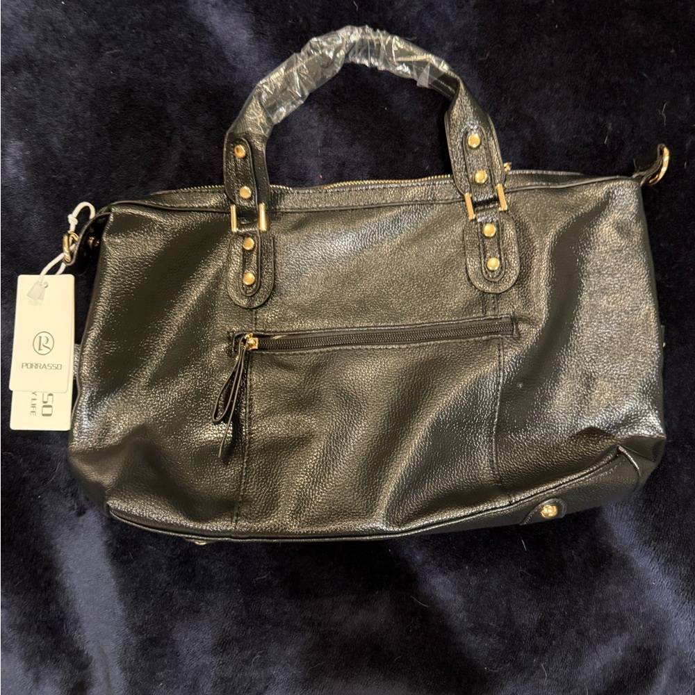 BNWT vegan leather purse satchel. Neutral in slick black. Gold hardware.